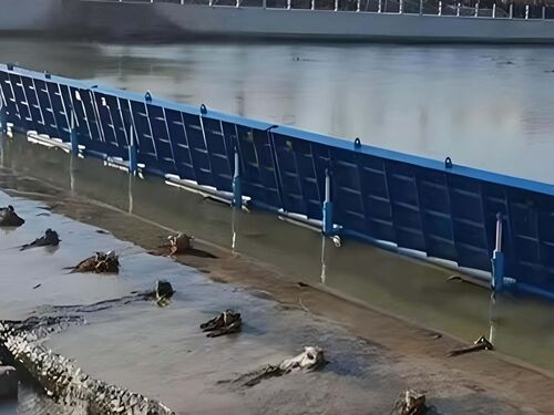 液压旋转坝应用：景区河道液压旋转坝景观与泄洪工程实例整体外观 | 液压驱动 | 旋转坝整体结构展示