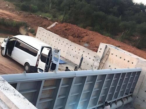 2.5m×6m 液压坝厂家_价格_定制_案例丰富