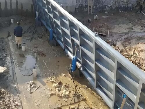 4.5m×9m 液压坝厂家_价格_定制_安装服务