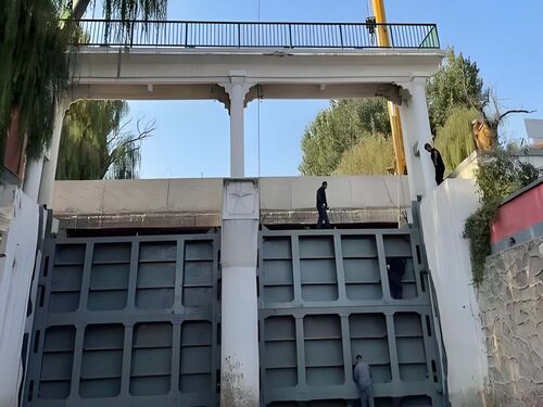 合页坝和升降坝哪个更适合景观河道建设？整体外观 | 通用型结构 | 升降坝整体结构展示