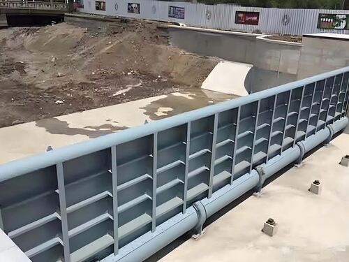 钢坝闸门体的厚度与加强筋布置，依据什么规范进行设计？整体外观 | 通用型结构 | 钢坝整体结构展示